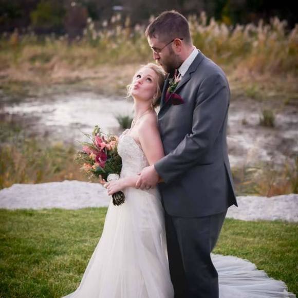 Meet your Posher, Alicia - Picture 1 of 1